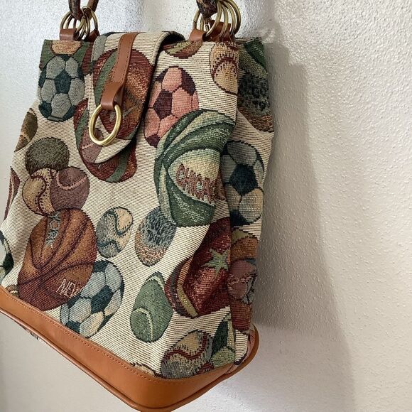 Vintage Retro Sports Soccer Football Game Day Novelty Tapestry Shoulder Bag - Picture 2 of 12